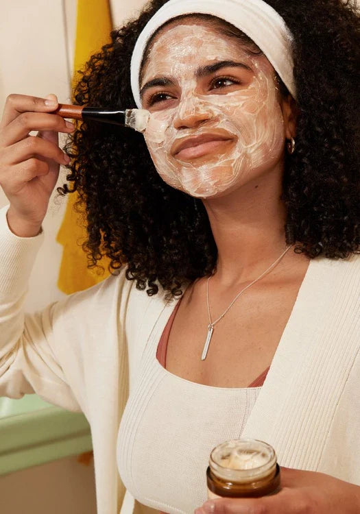 Mediterranean Almond Milk with Oats Instant Soothing Mask