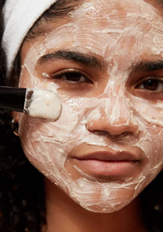 Mediterranean Almond Milk with Oats Instant Soothing Mask